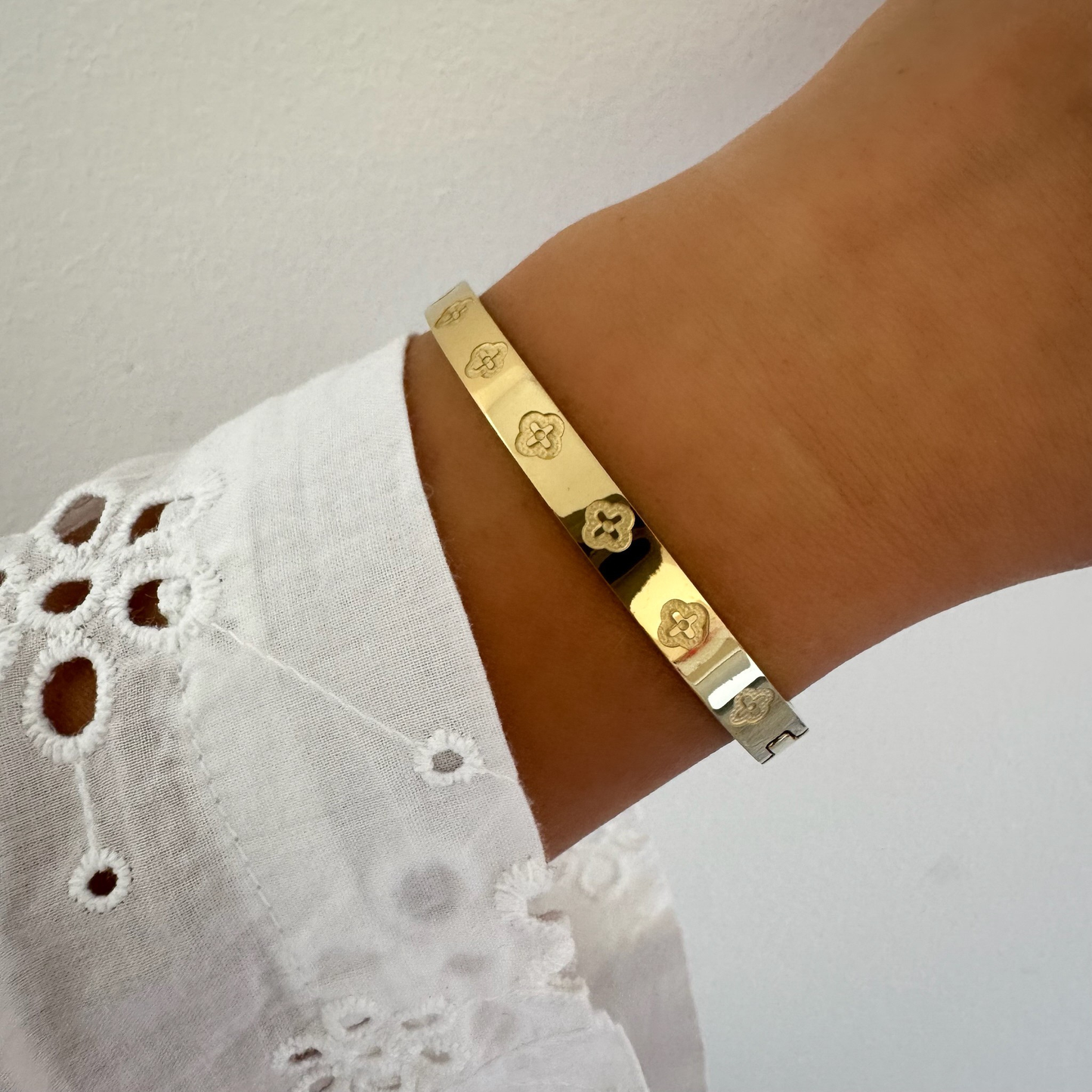 Bracelet jonc Natalia doré