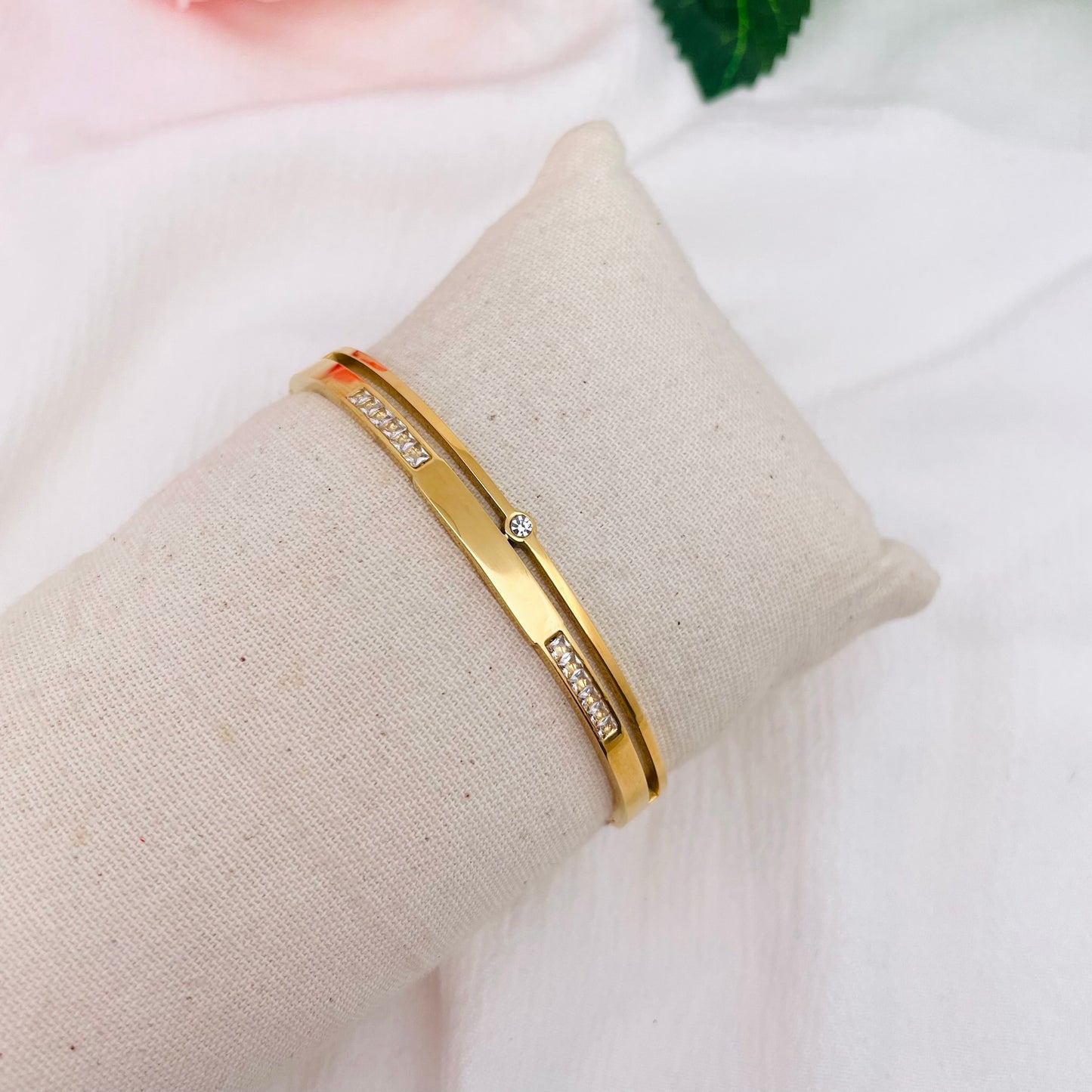 Bracelet jonc Diana doré