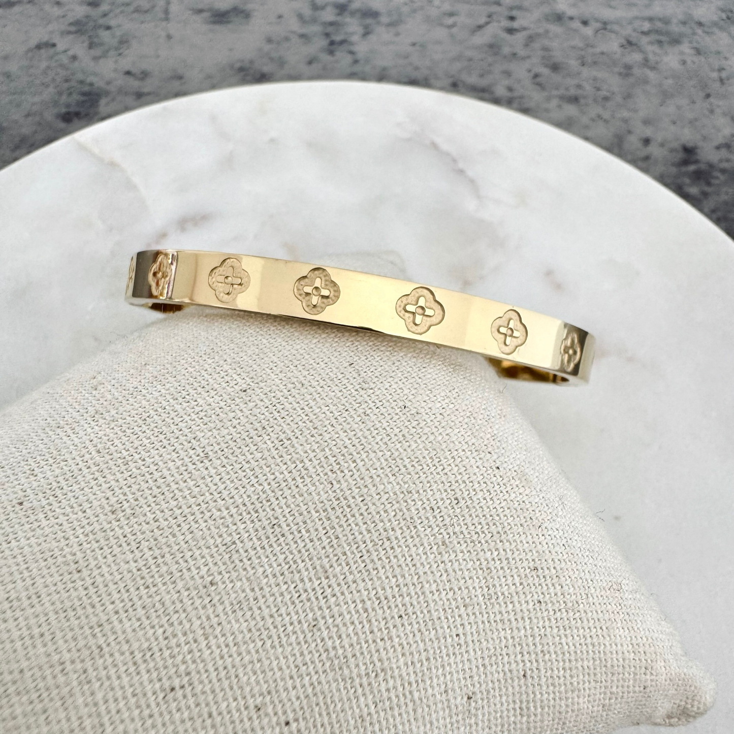 Bracelet jonc Natalia doré