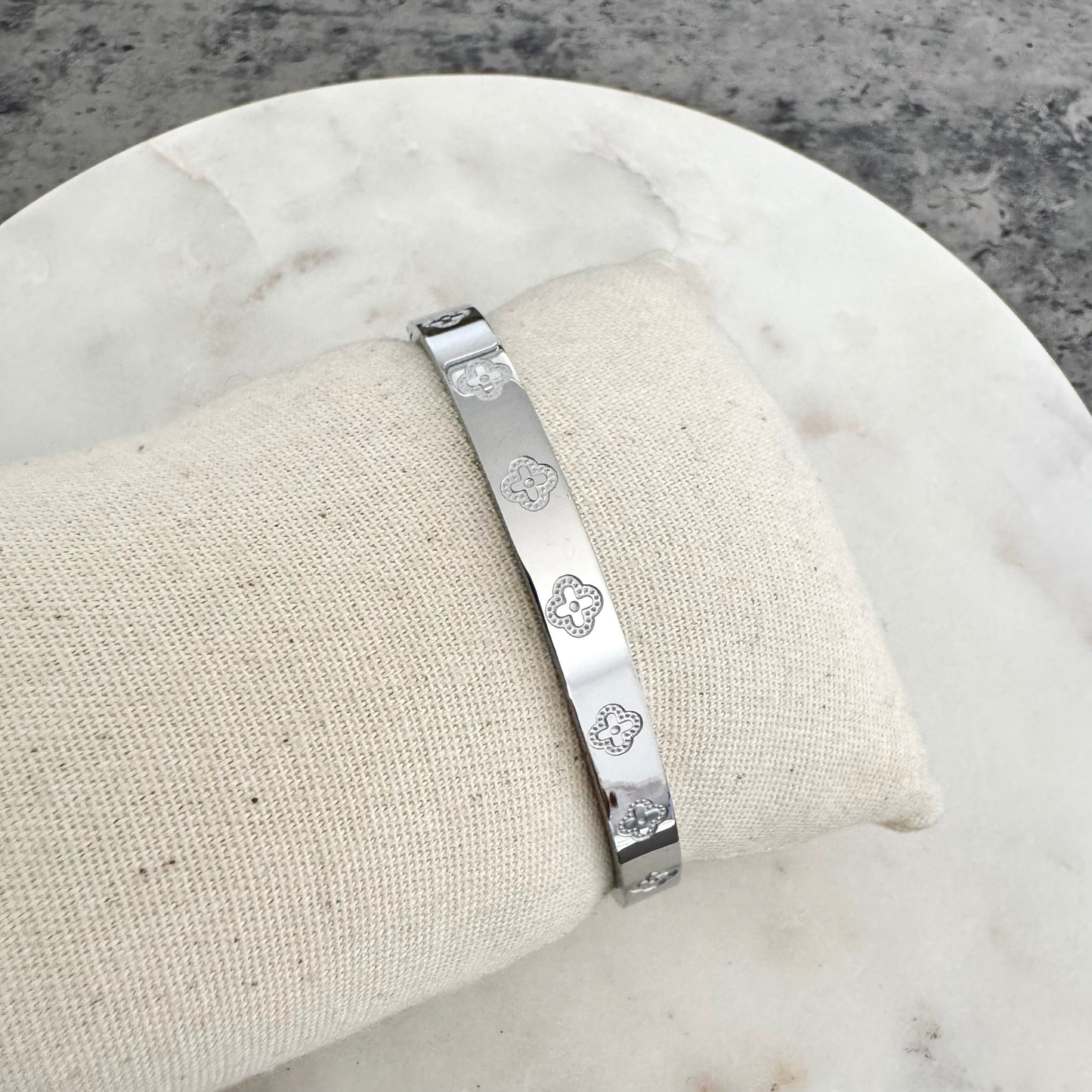Bracelet jonc Natalia argenté