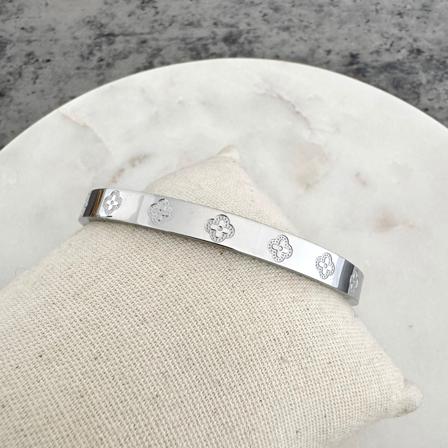 Bracelet jonc Natalia argenté