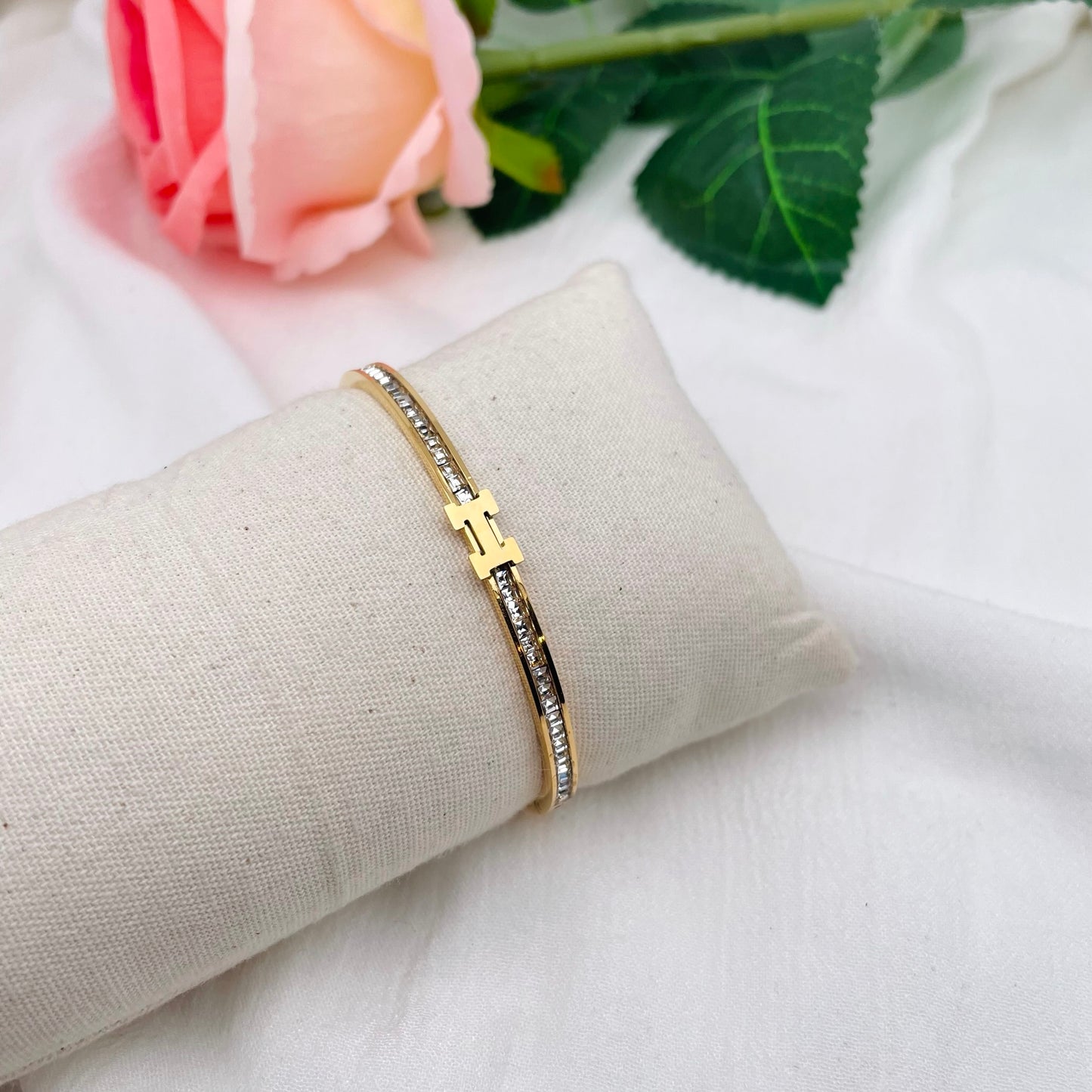 Bracelet jonc H fin strass