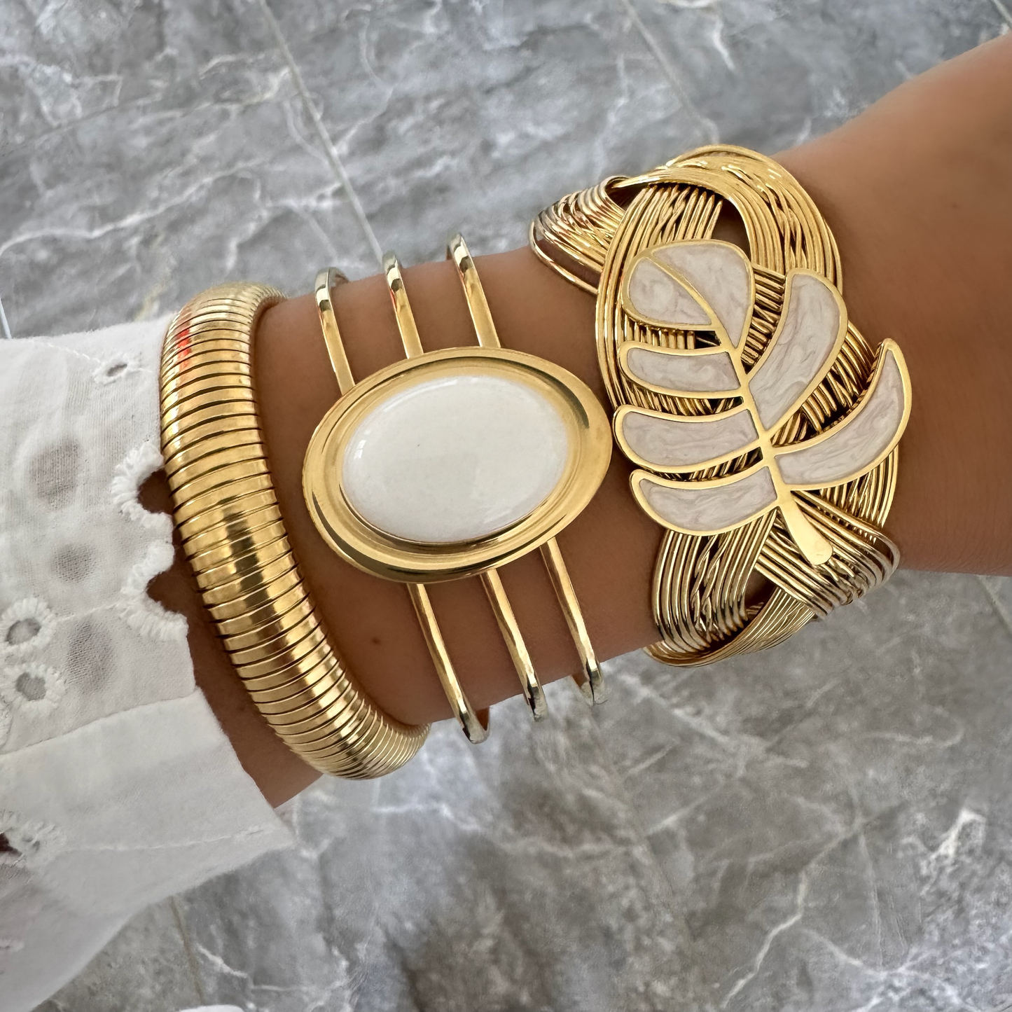 Bracelet jonc Elodie doré