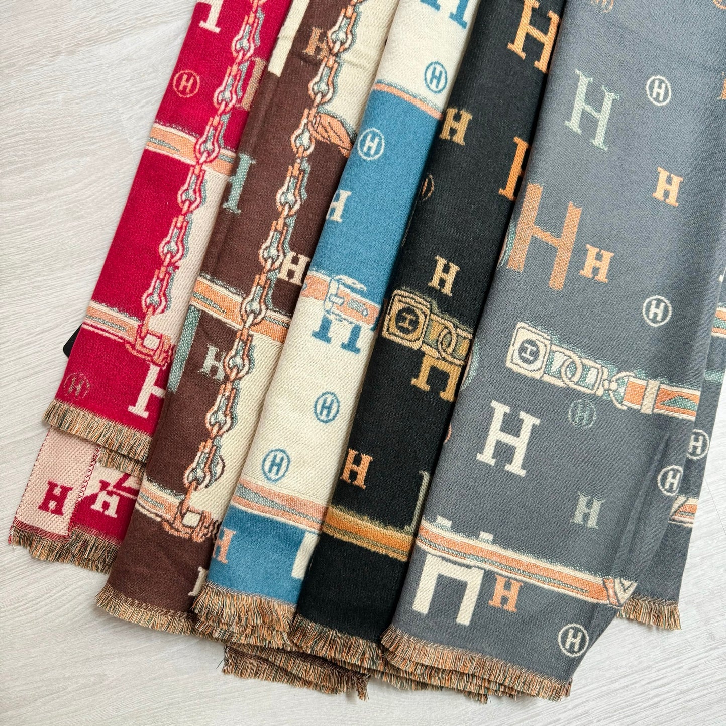 Écharpe imprimé H bleu