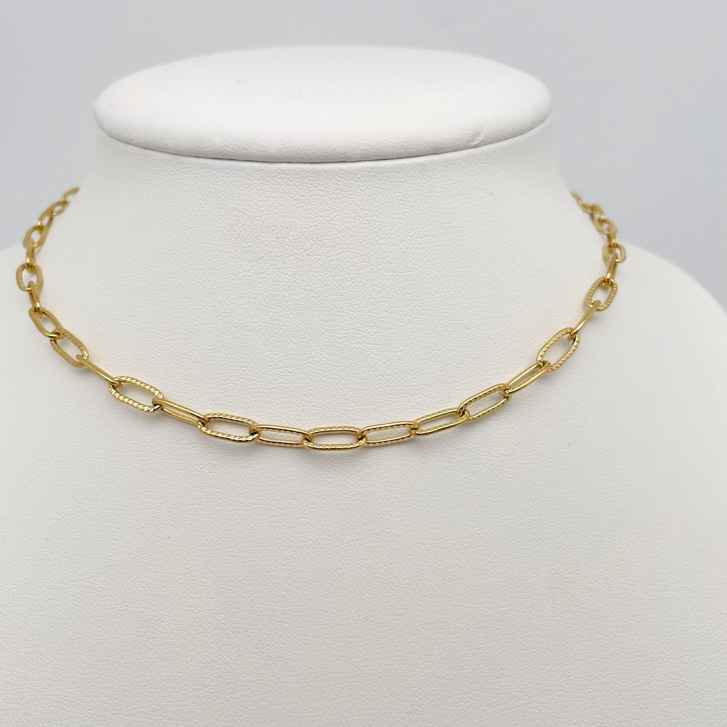Collier maillons ovales striés Charms 2