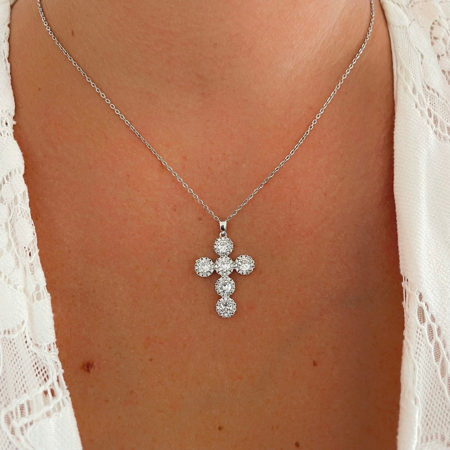 Collier croix Salomé argenté