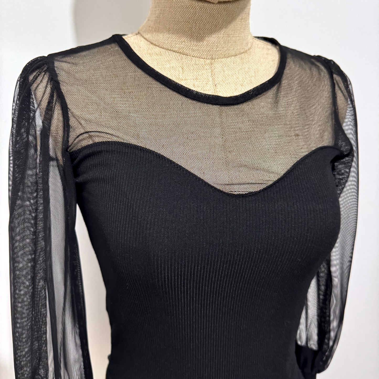 Body manches longues en tulle