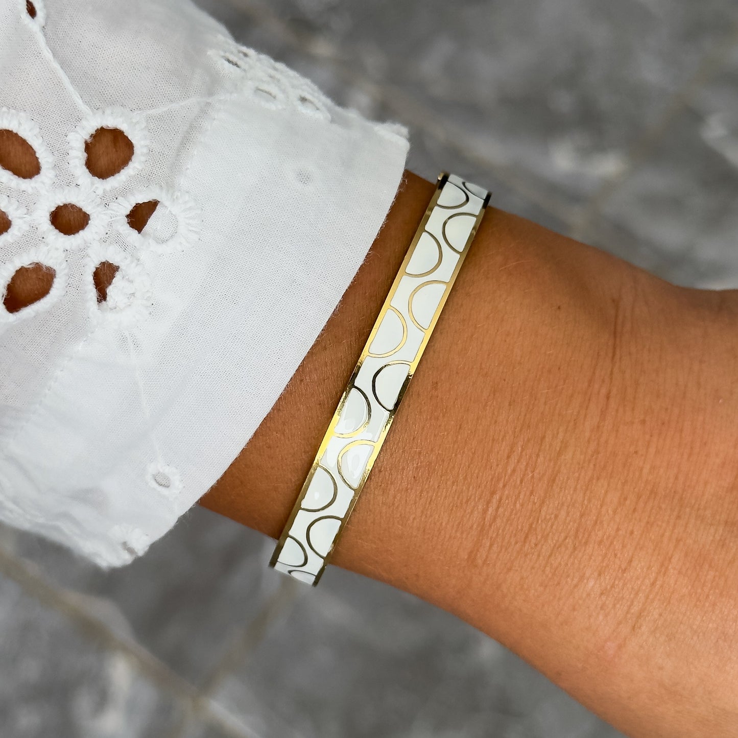 Bracelet Jonc Design Blanc - Demi Cercle
