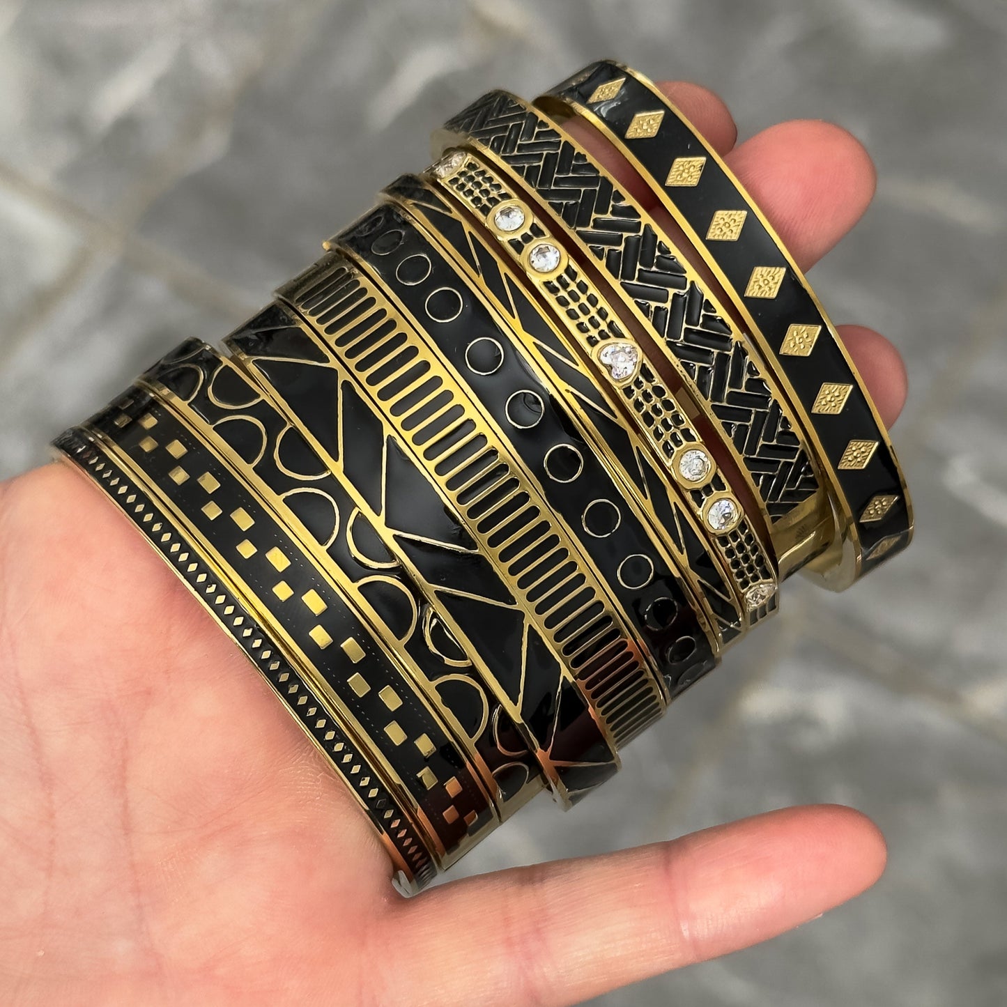 Bracelet Jonc Design Noir - Ligne