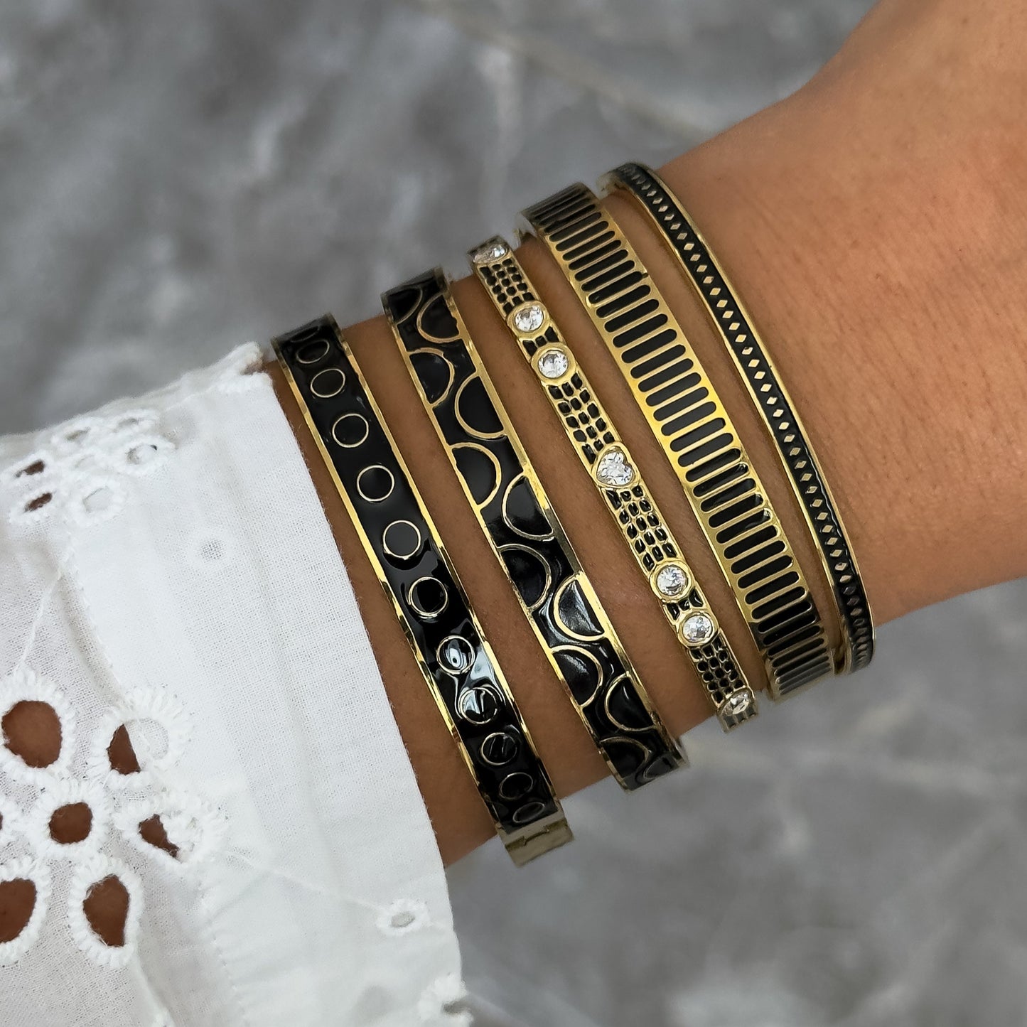 Bracelet Jonc Design Noir - Ligne