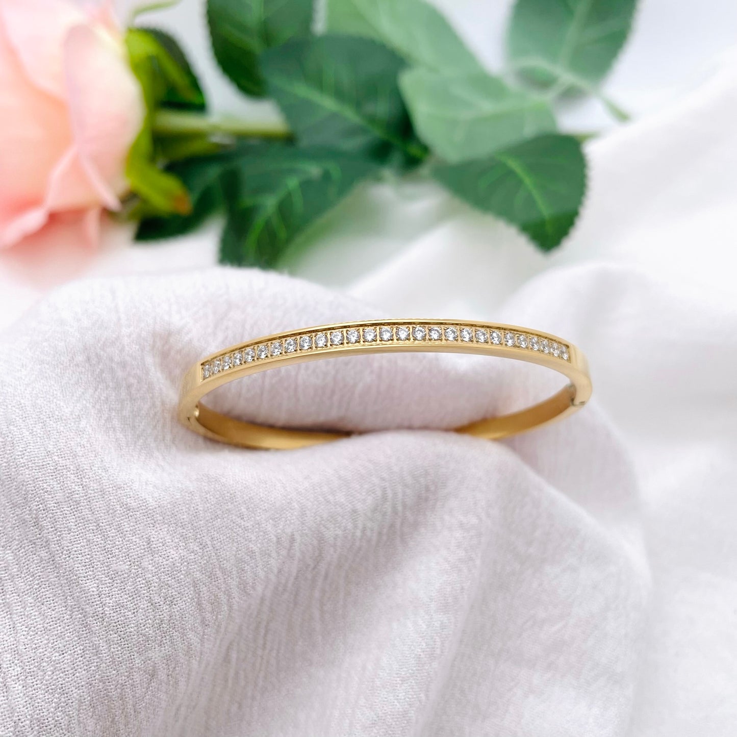 Bracelet jonc Strass doré