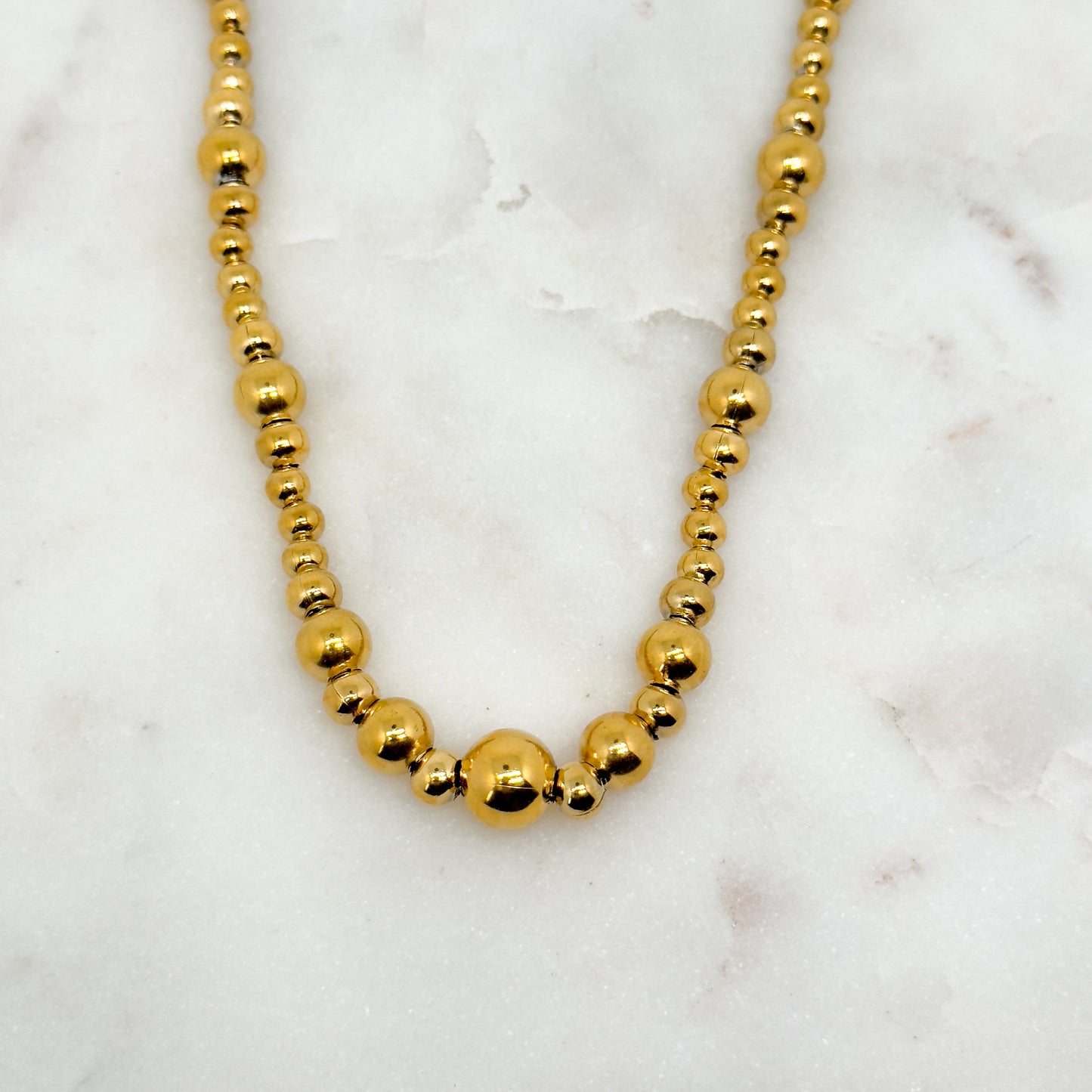 Collier Vega