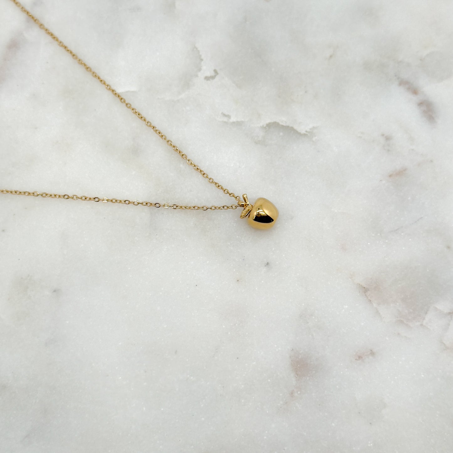 Collier Pomme