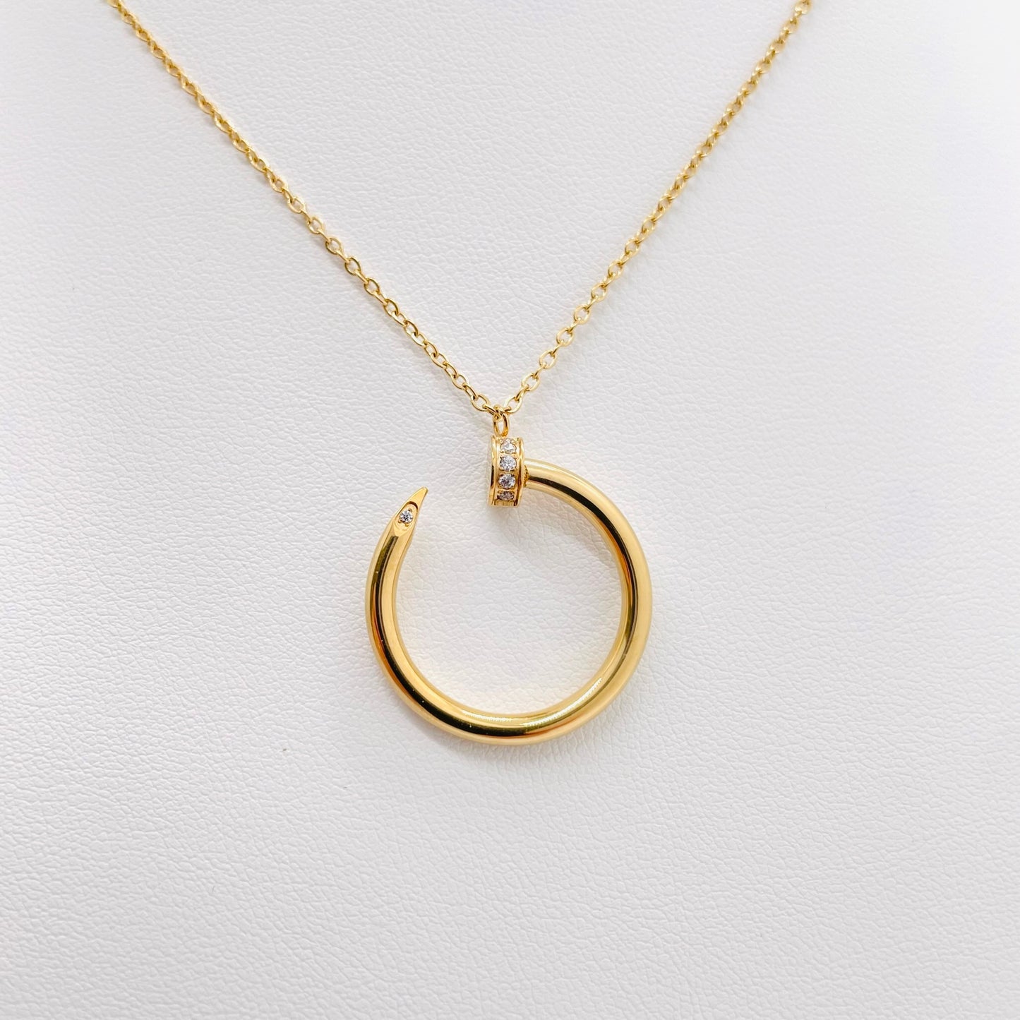 Collier Clou