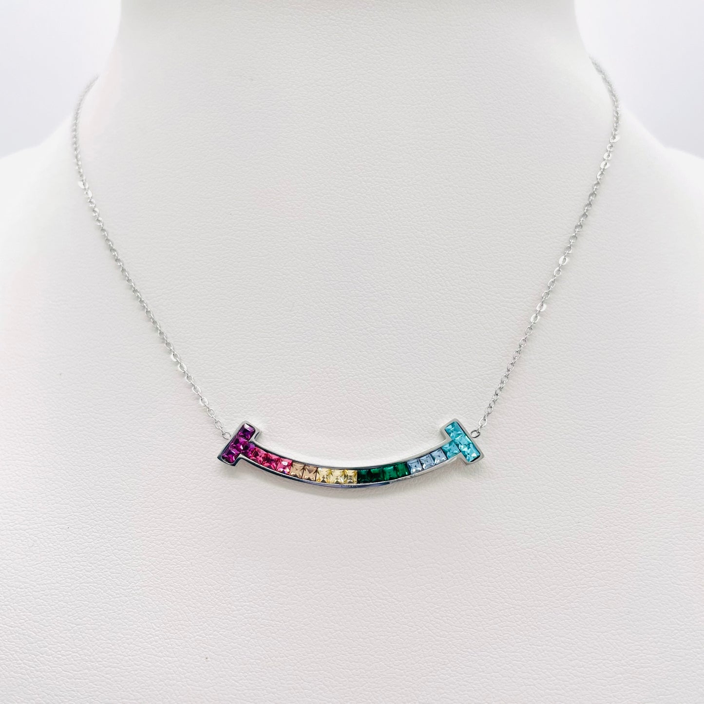 Collier Hama