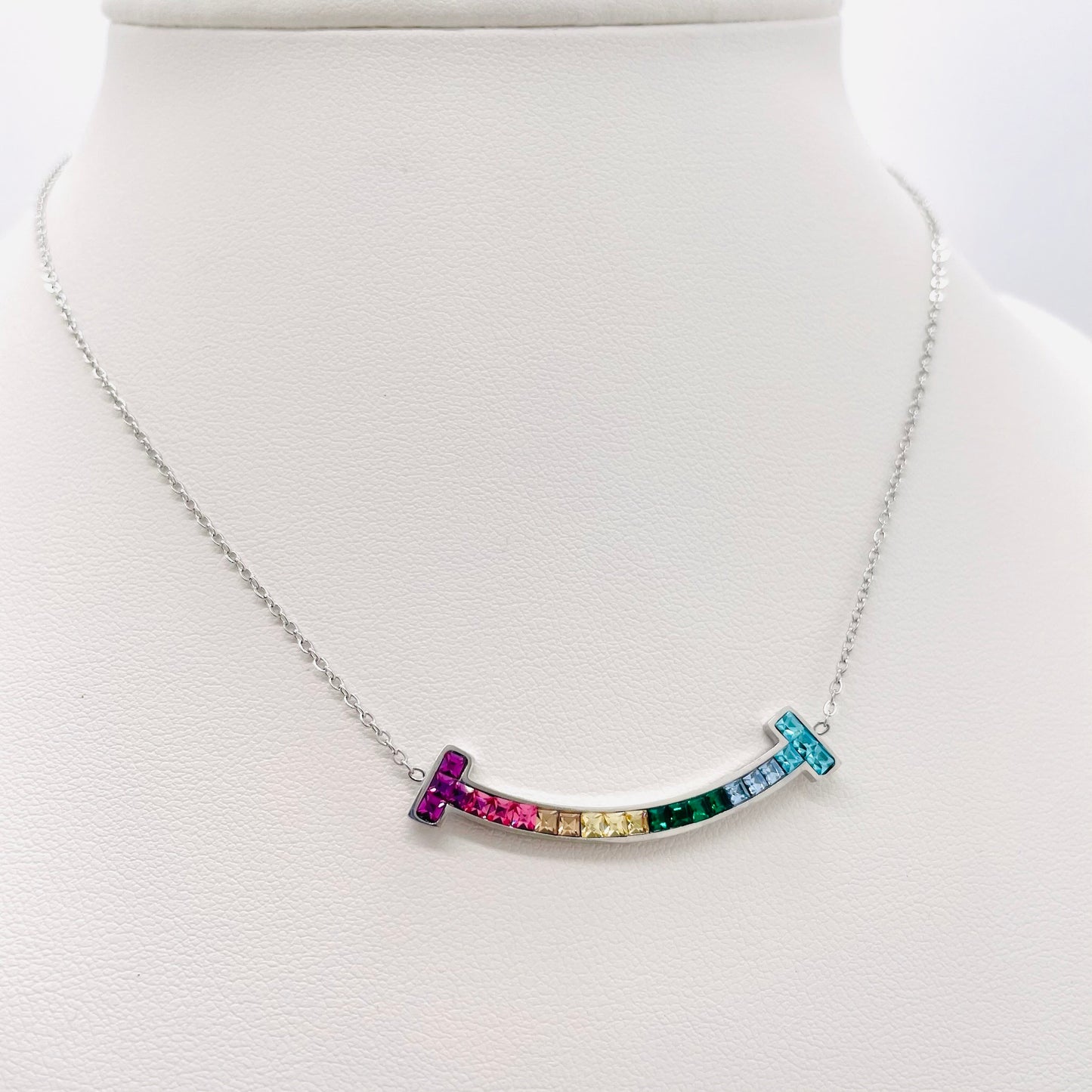 Collier Hama