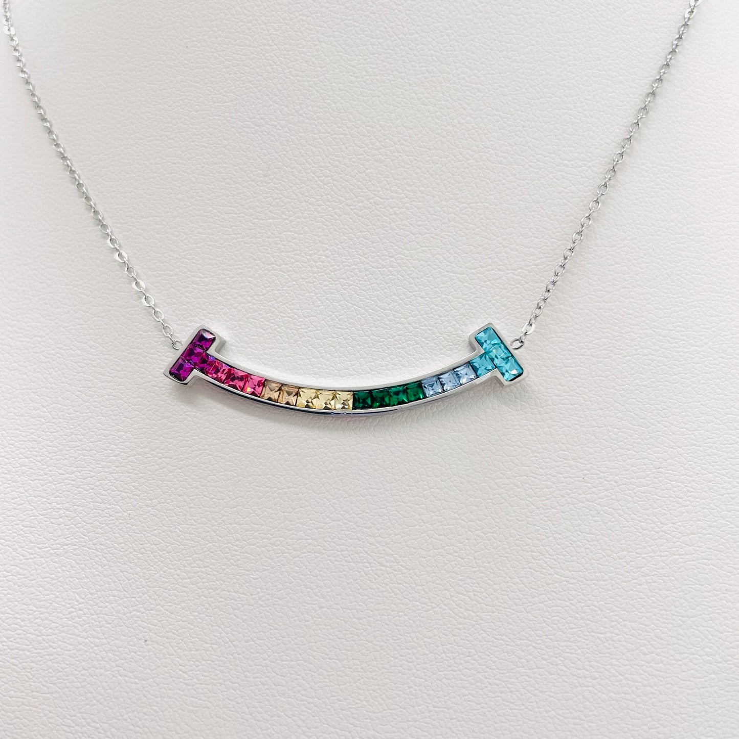 Collier Hama