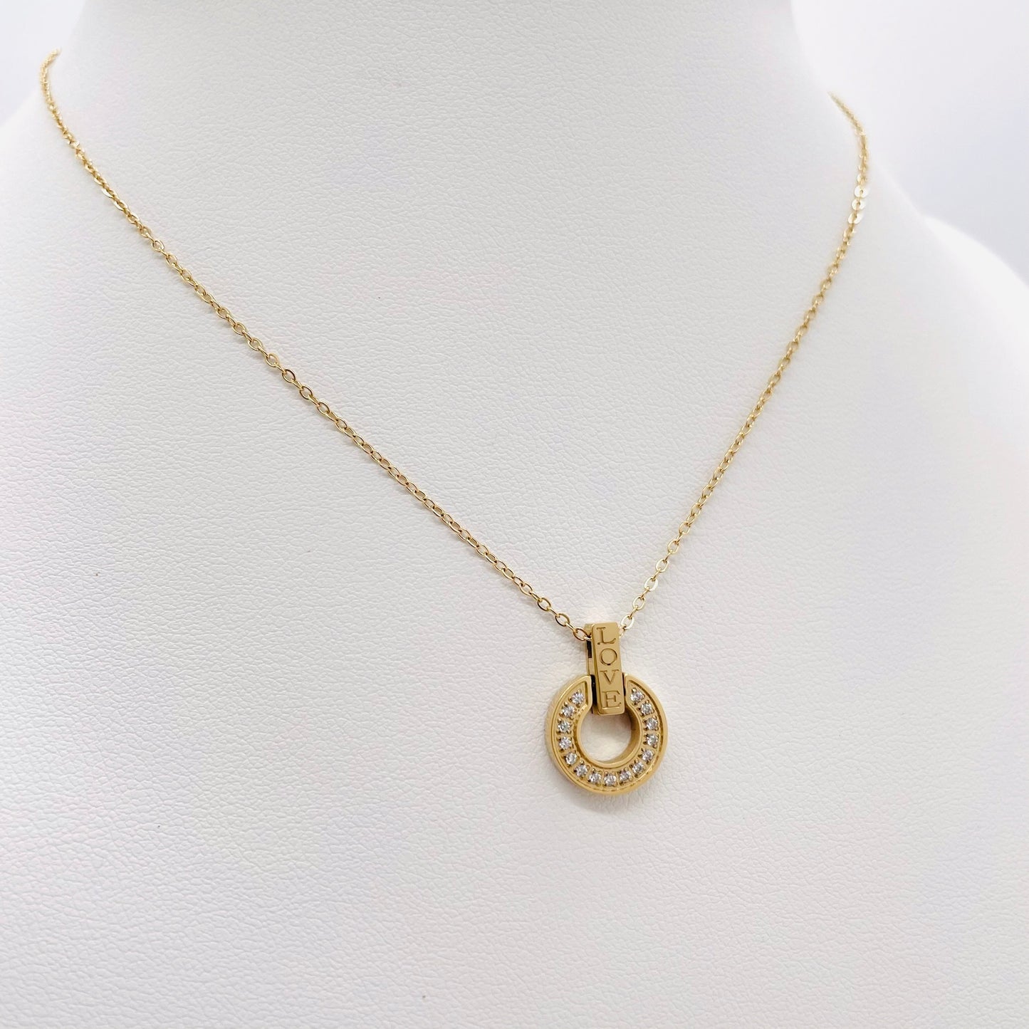 Collier Love