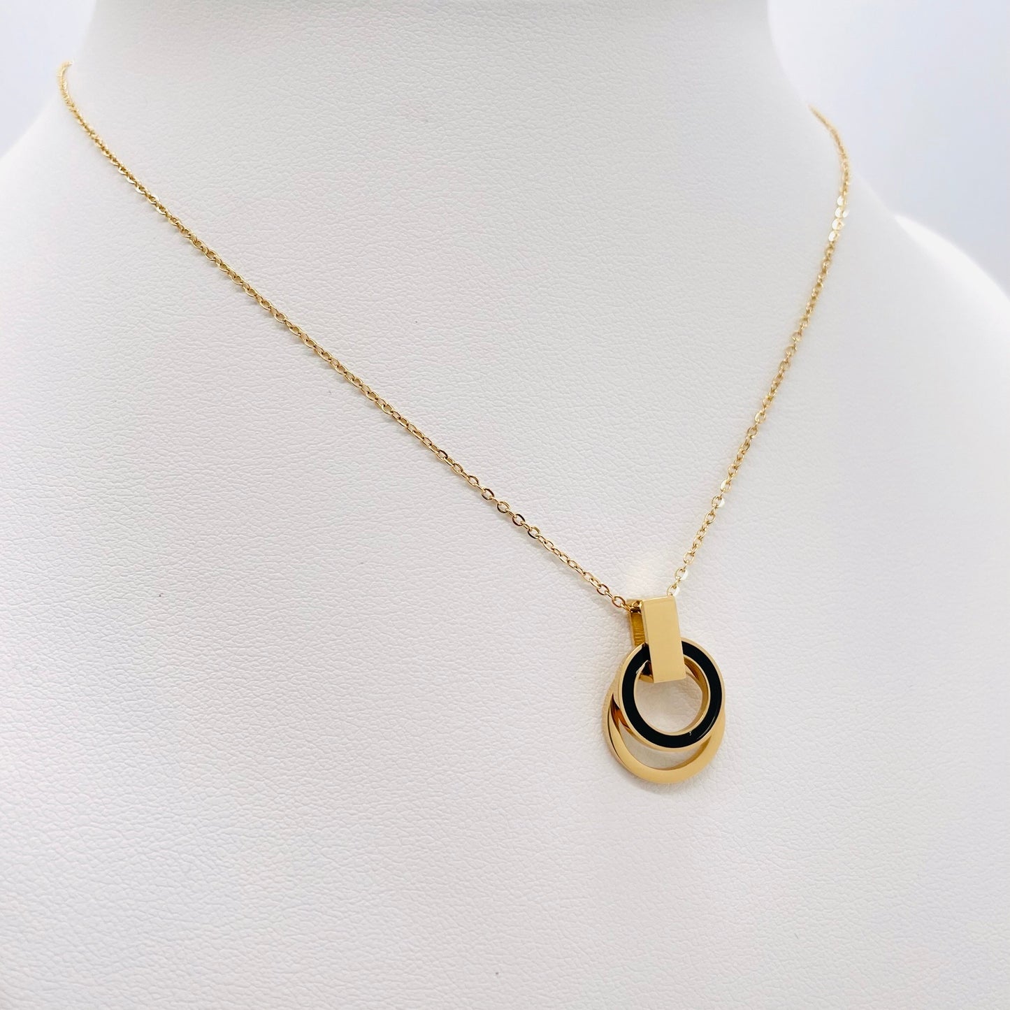 Collier Rina