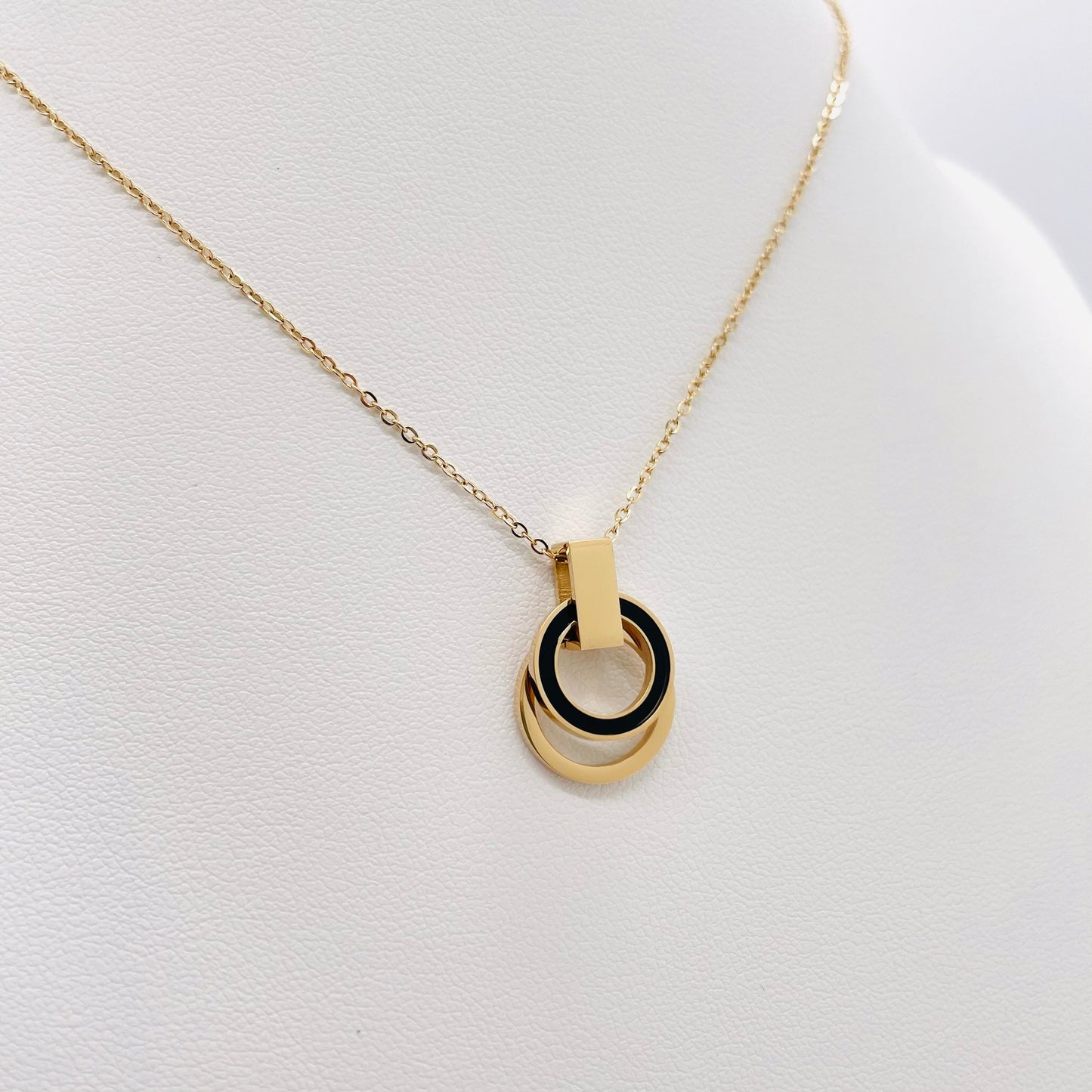 Collier Rina