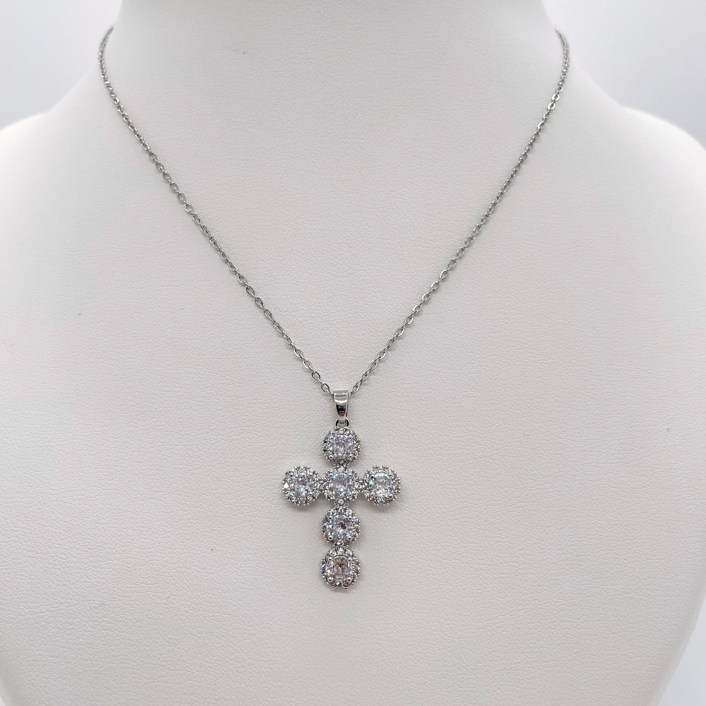Collier croix Salomé argenté