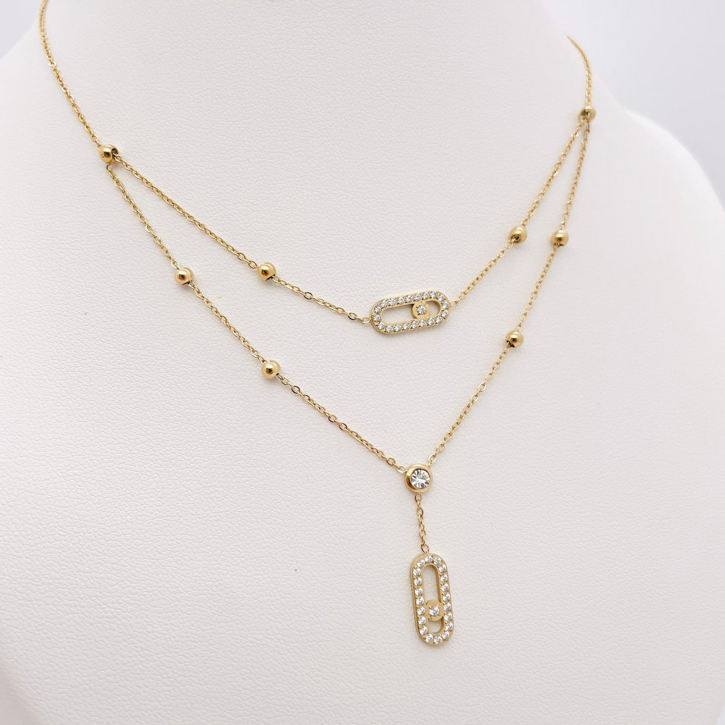 Collier Ashley