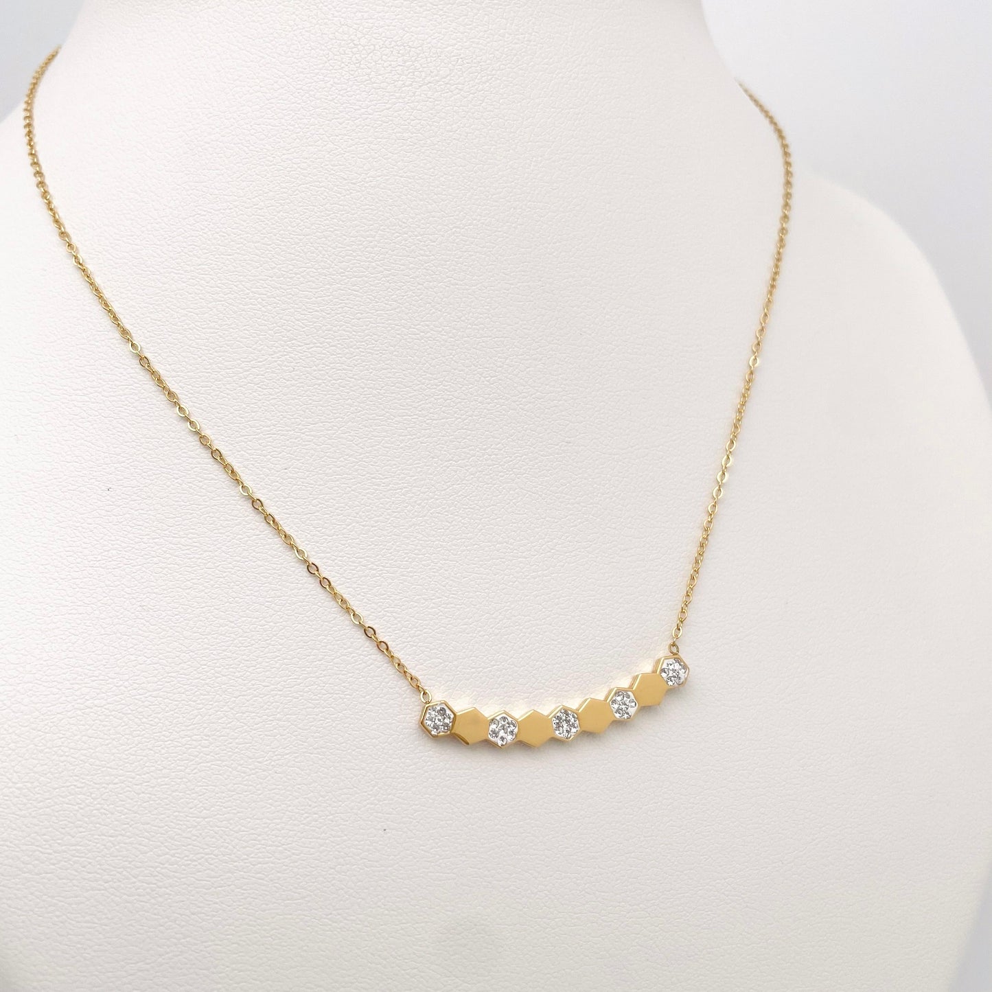 Collier Nicole