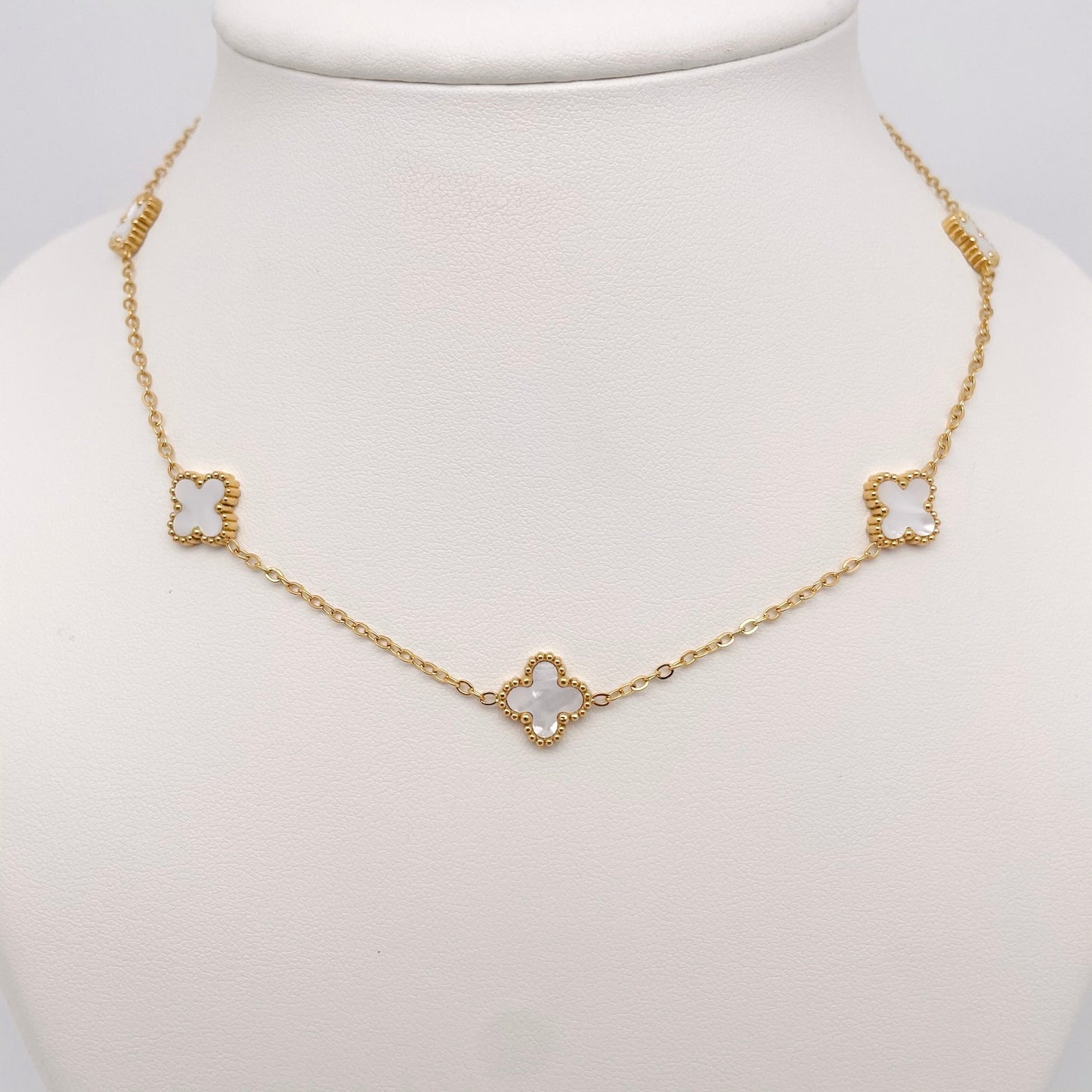 Collier Trèfle blanc