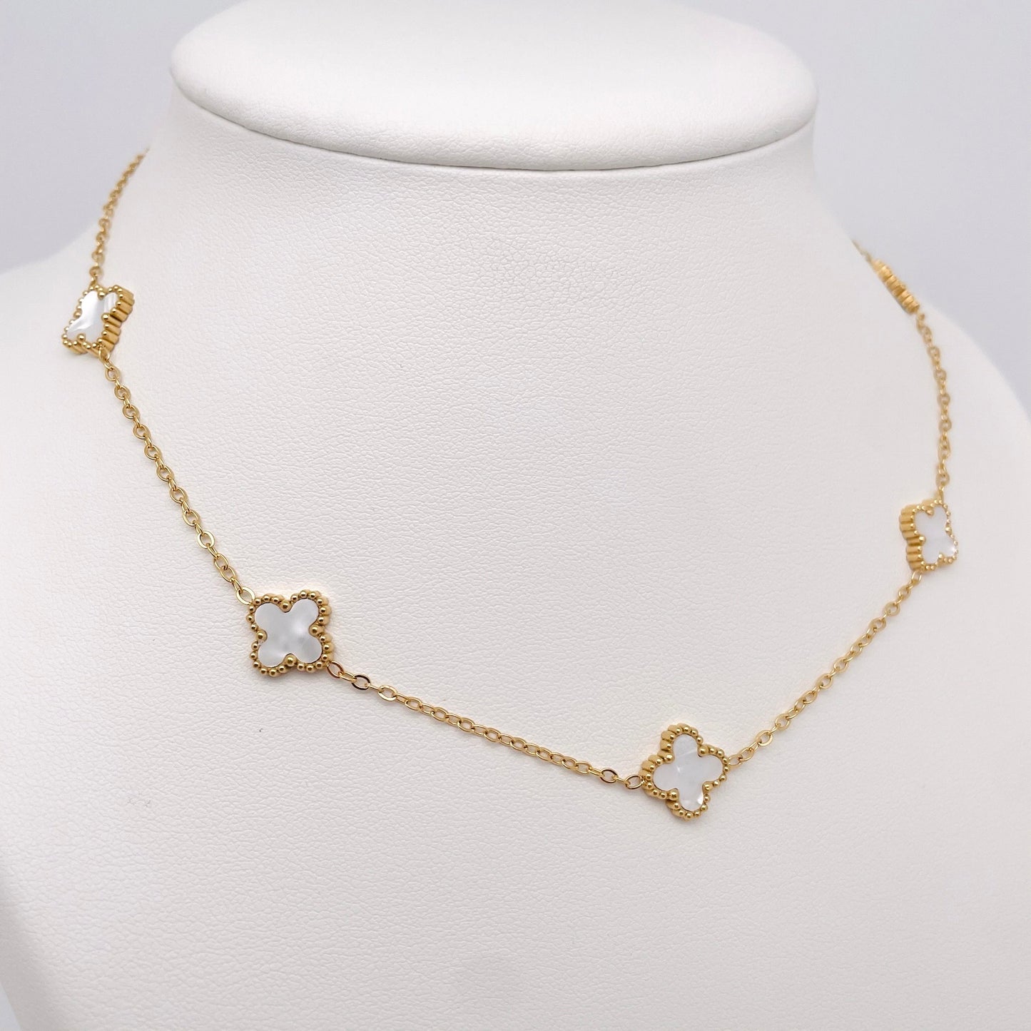 Collier Trèfle blanc