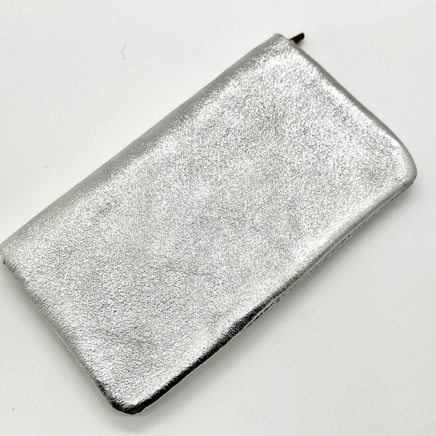 Porte-monnaie en cuir véritable irisé argenté