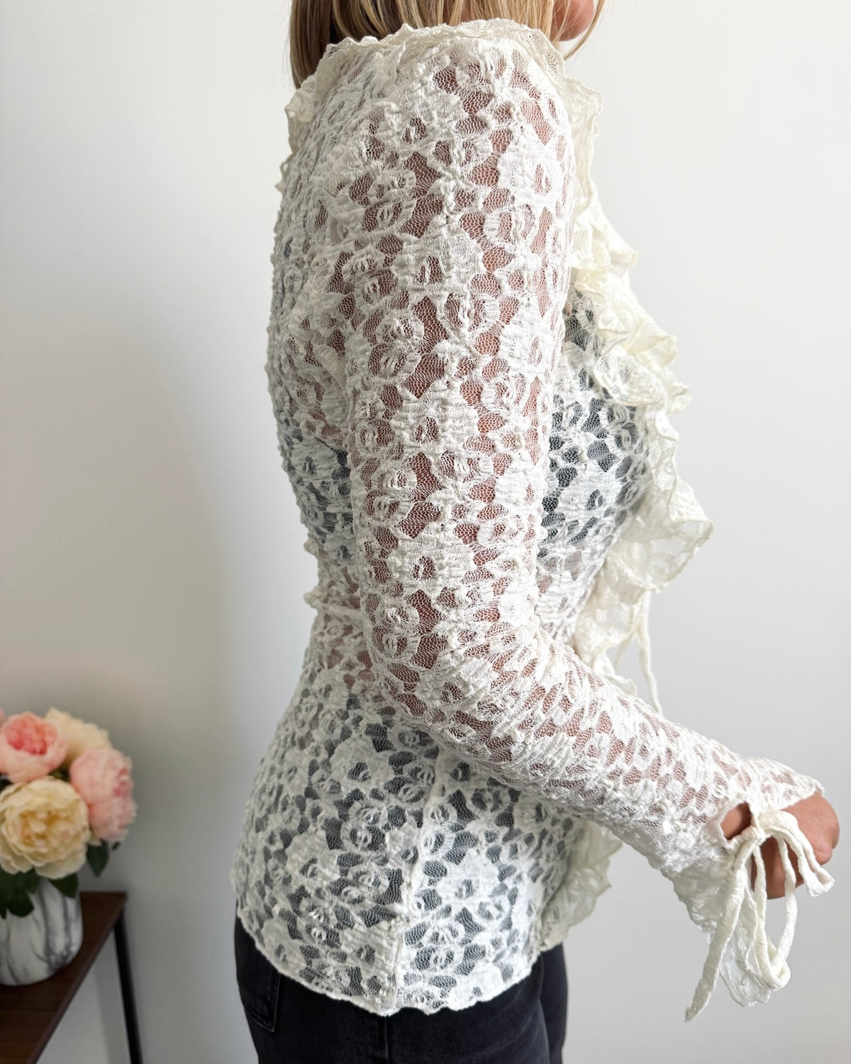 Top en dentelle à volants blanc