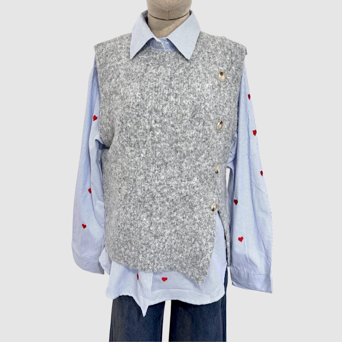 Pull sans manches boutons