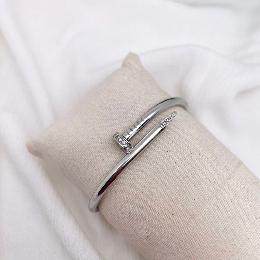 Bracelet jonc Clou strass argenté
