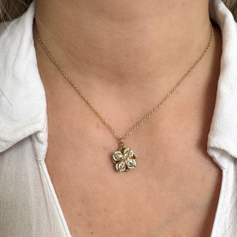 Collier Nayla