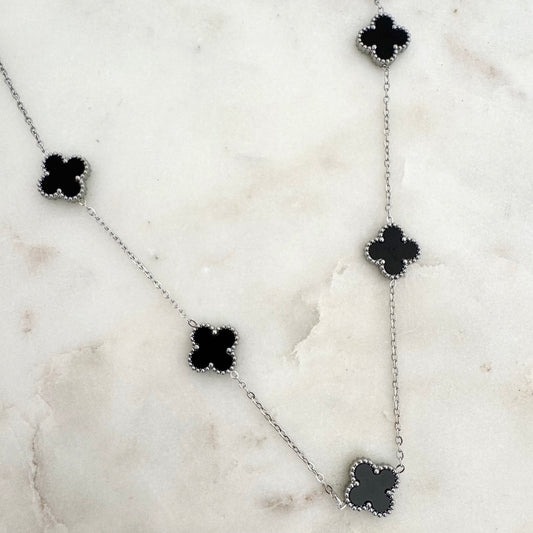 Collier Trèfle Maelya noir argenté