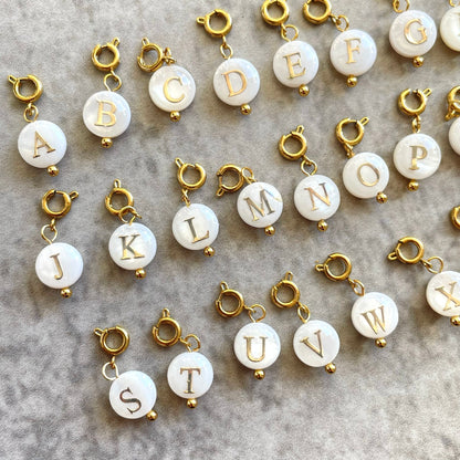 Charms lettres initiales nacre