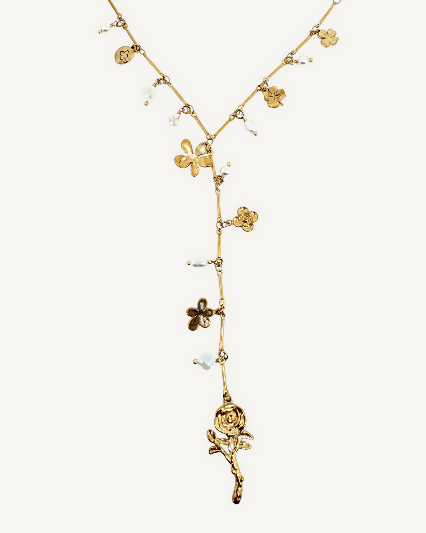 Collier Rosa