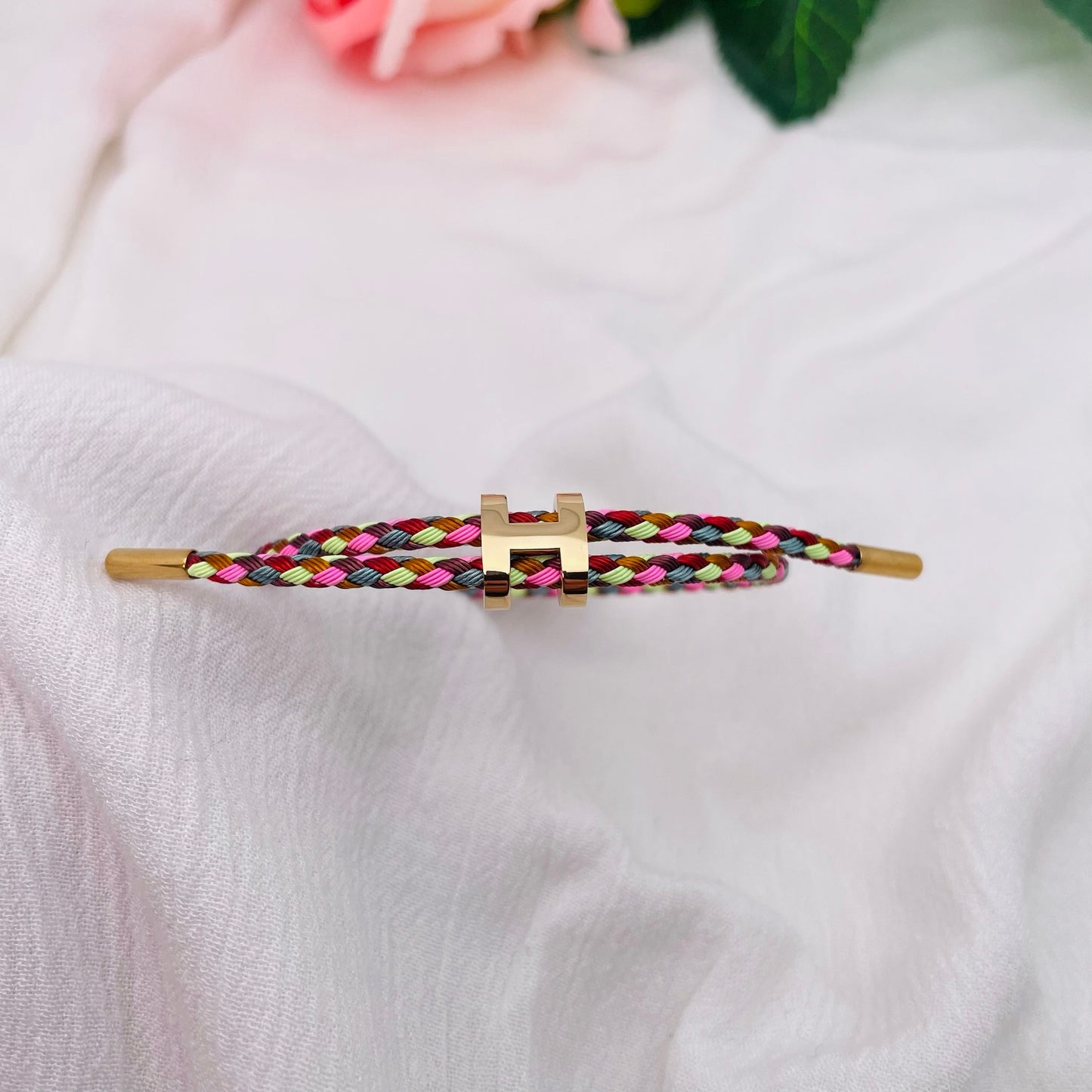 Bracelet Cordon lettre H doré