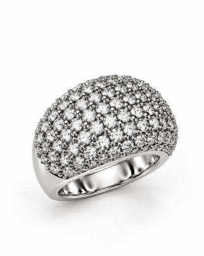 Bague bombée argentée ajourée zirconiums