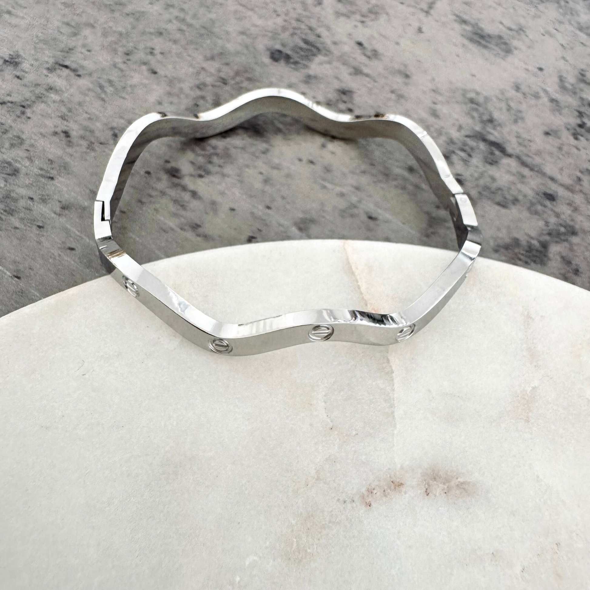 Bracelet jonc Anessa argenté