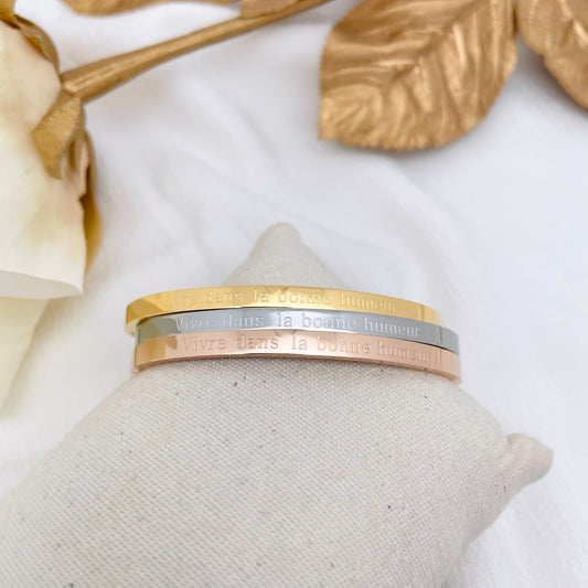 Bracelet message "VIVRE DANS LA BONNE HUMEUR"