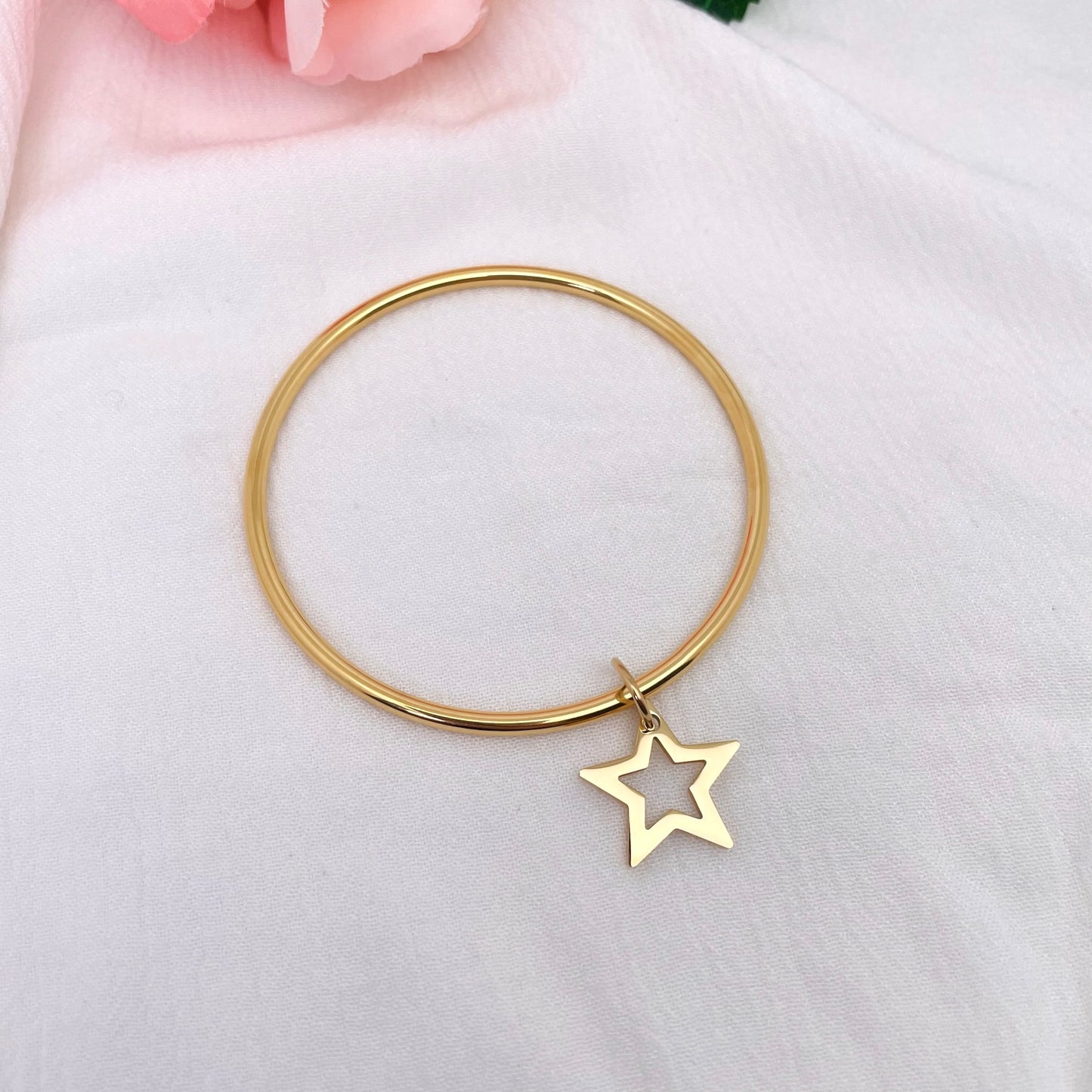 Bracelet jonc Breloque Etoile