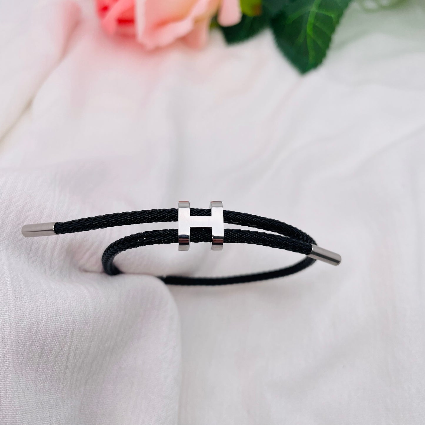 Bracelet Cordon lettre H argenté
