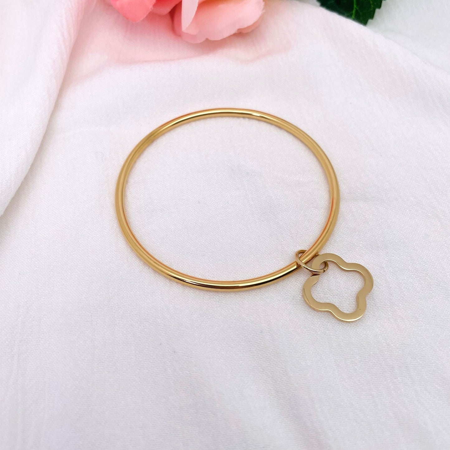 Bracelet jonc Breloque Trèfle