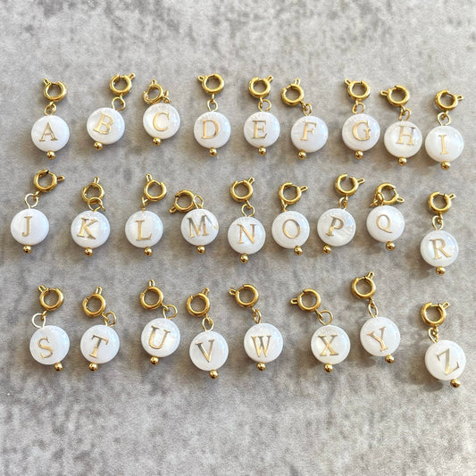 Charms lettres initiales nacre