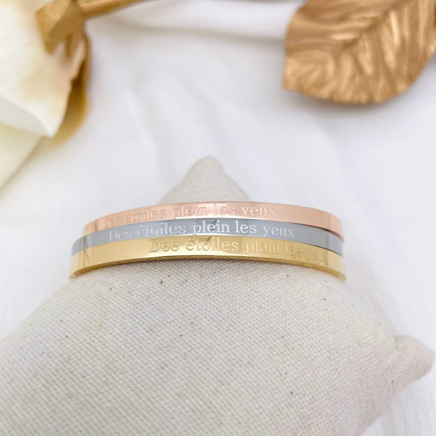 Bracelet message "DES ETOILES PLEIN LES YEUX"