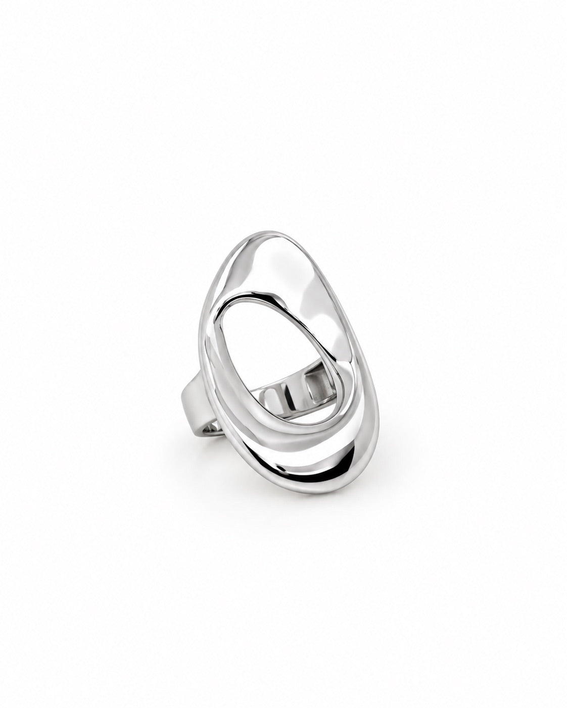 Bague ovale argentée