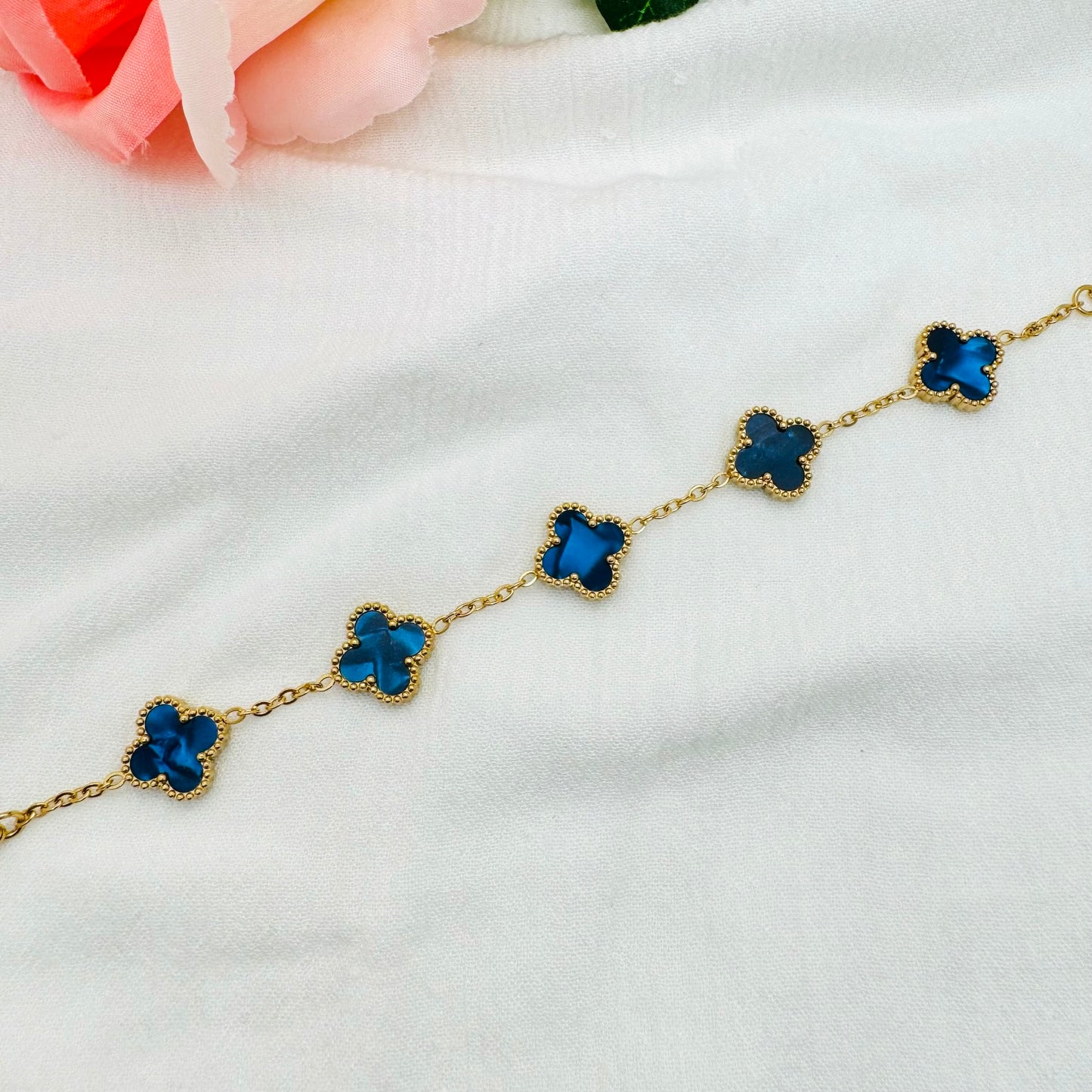 Bracelet Trèfle Maelya bleu doré