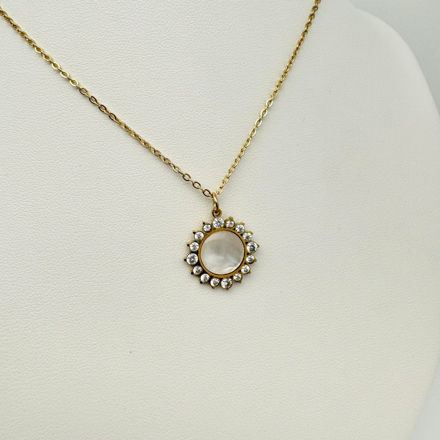 Collier Jessy