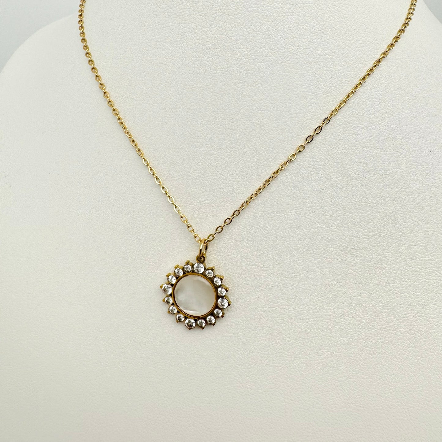 Collier Jessy
